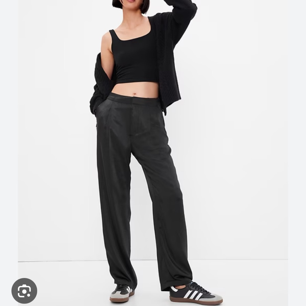 Gap High Rise Pleated Satin Wide-Leg Trousers in black